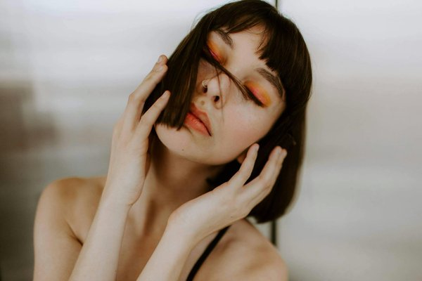 Mastering the Art of Maternity Fashion: Achieve Comfort and Style for the UK Office