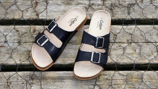 Discover stylish hugo boss sandals for men and women